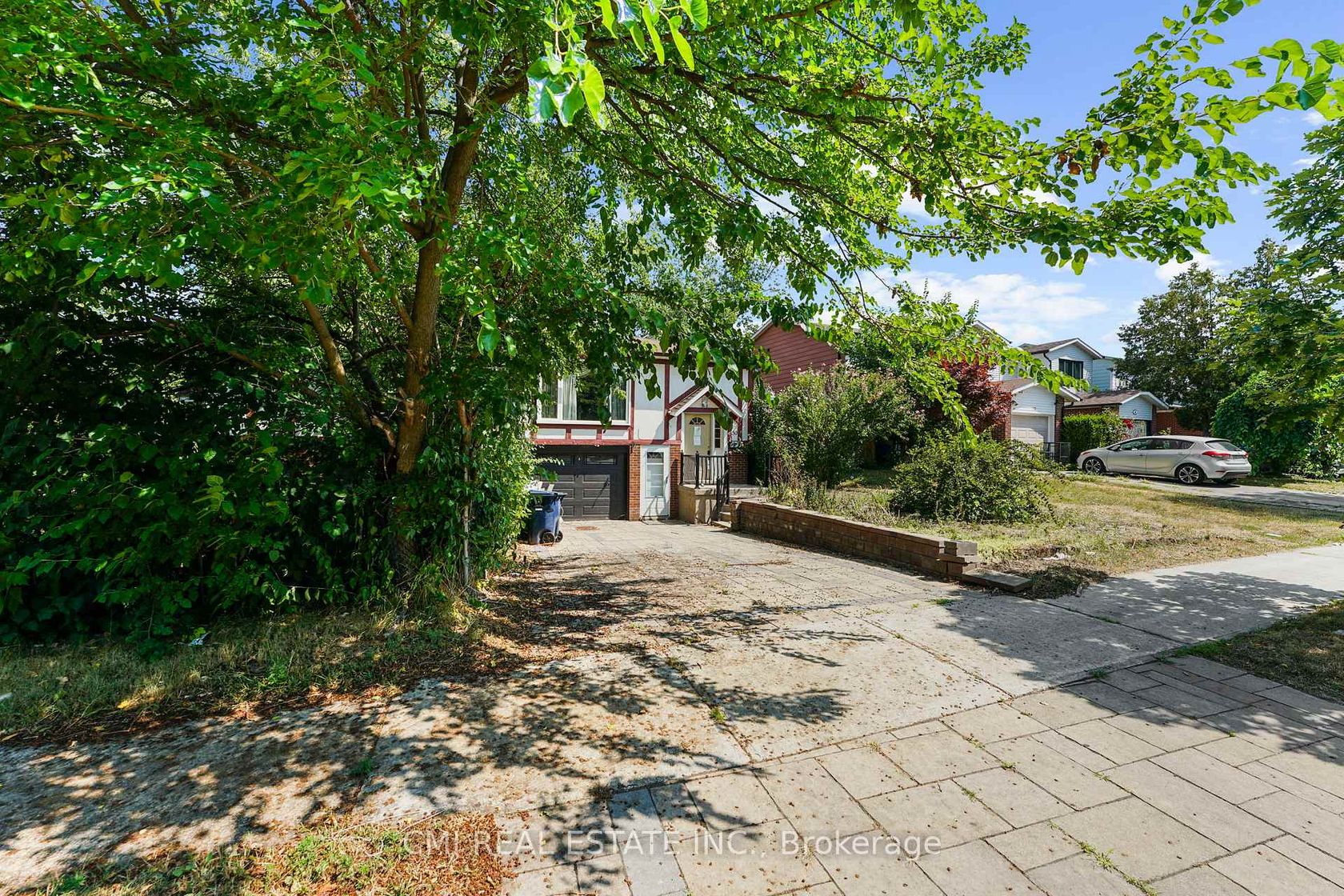 50 Apache Trail, Pleasant View, Toronto 