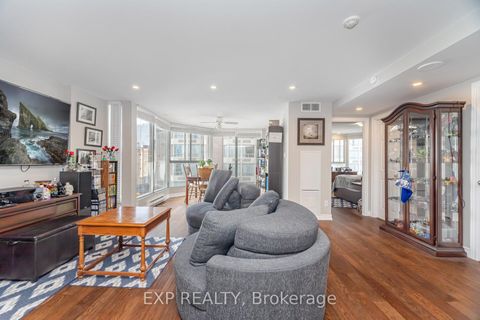 Photo 13 at 2007 - 55 Centre Avenue, Bay Street Corridor, Toronto