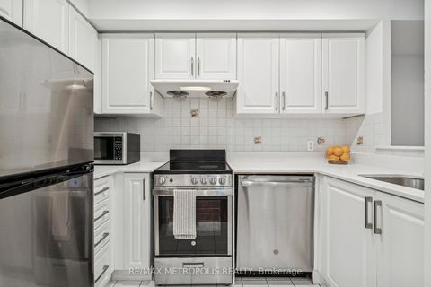 Photo 16 at 1911 - 8 Lee Centre Drive, Woburn, Toronto