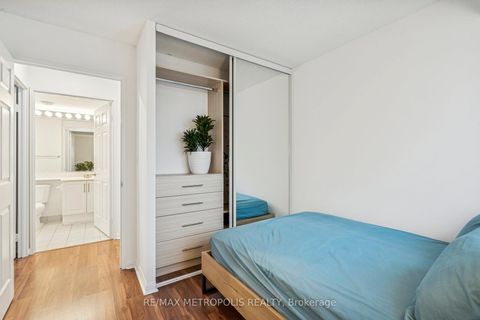 Photo 26 at 1911 - 8 Lee Centre Drive, Woburn, Toronto