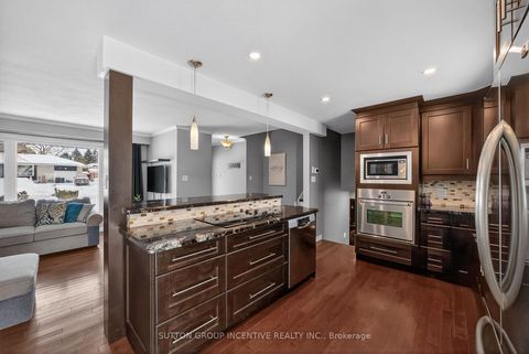 Photo 9 at 28 Springhome Road, Allandale Heights, Barrie