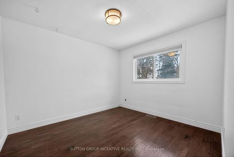 Photo 18 at 28 Springhome Road, Allandale Heights, Barrie