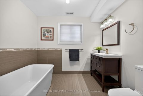 Photo 25 at 28 Springhome Road, Allandale Heights, Barrie