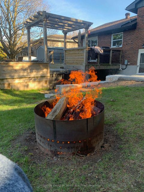 Photo 32 at 28 Springhome Road, Allandale Heights, Barrie