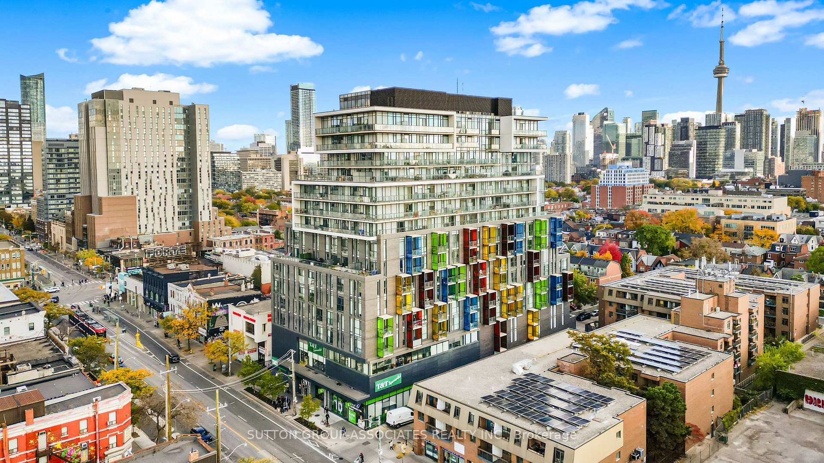 1521 - 297 College Street, Chinatown, Toronto photo number 2