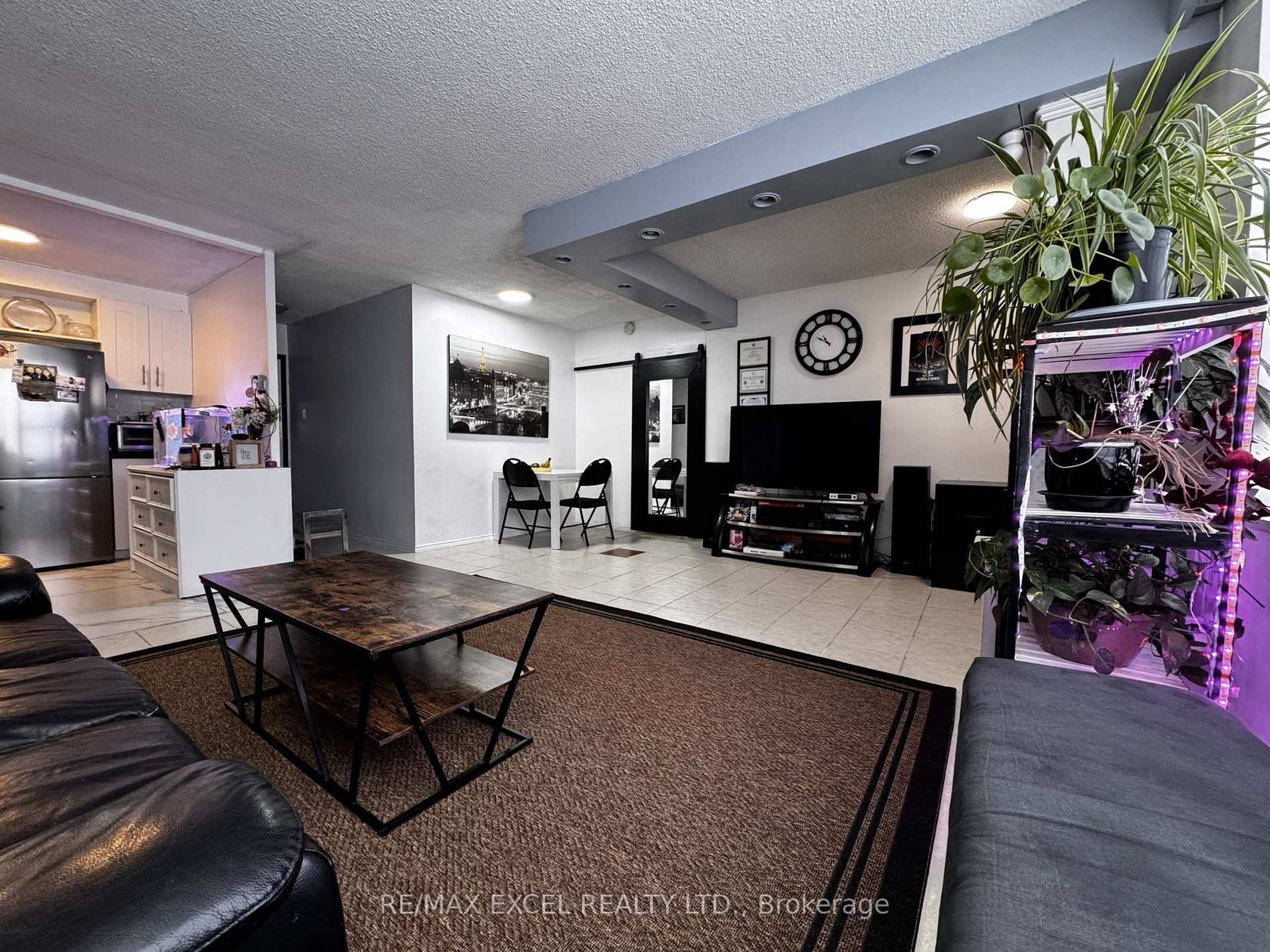 308 - 50 Lotherton Pathway, Glen Park, Toronto photo number 2