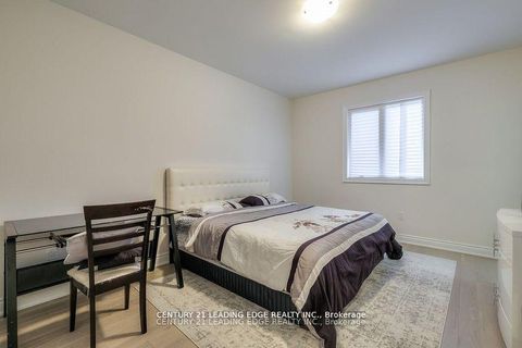 Photo 28 at 77 Terravista Crescent, Vellore Village, Vaughan