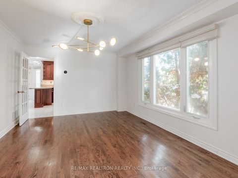 Photo 6 at 406 Weldrick Road E, Bayview Hill, Richmond Hill