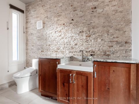 Photo 16 at 406 Weldrick Road E, Bayview Hill, Richmond Hill