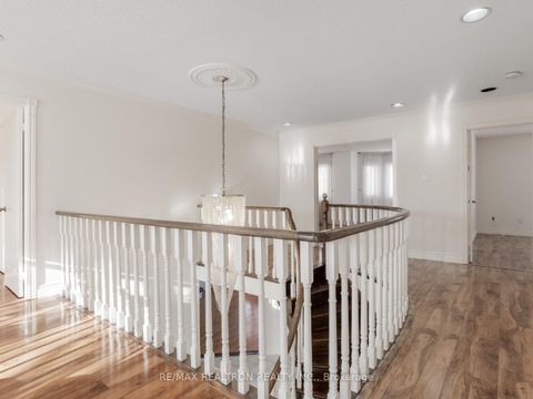 Photo 17 at 406 Weldrick Road E, Bayview Hill, Richmond Hill