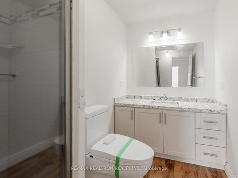 Photo 21 at 406 Weldrick Road E, Bayview Hill, Richmond Hill