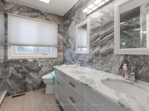 Photo 23 at 406 Weldrick Road E, Bayview Hill, Richmond Hill