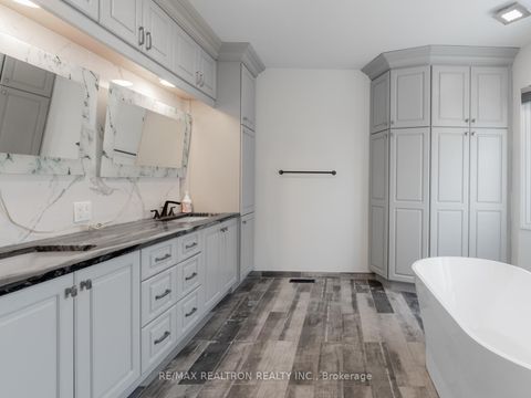 Photo 27 at 406 Weldrick Road E, Bayview Hill, Richmond Hill