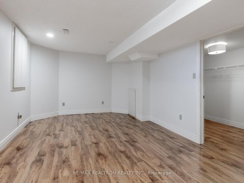 Photo 29 at 406 Weldrick Road E, Bayview Hill, Richmond Hill