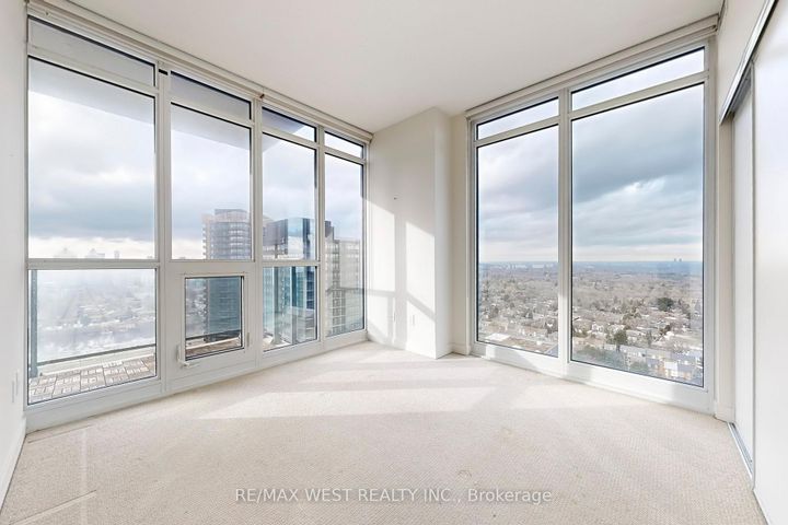 Photo 17 at 3517 - 121 McMahon Drive, Bayview Village, Toronto