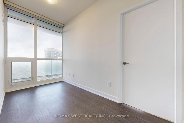 Photo 21 at 3517 - 121 McMahon Drive, Bayview Village, Toronto