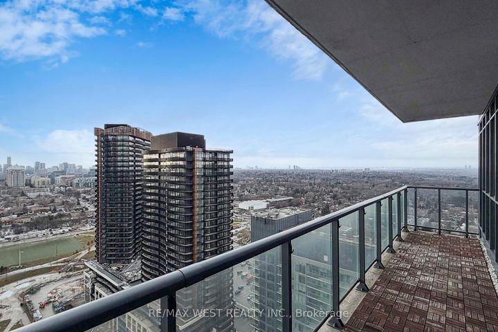 Photo 24 at 3517 - 121 McMahon Drive, Bayview Village, Toronto