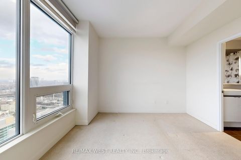 Photo 14 at 3517 - 121 McMahon Drive, Bayview Village, Toronto