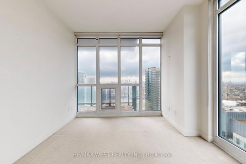 Photo 18 at 3517 - 121 McMahon Drive, Bayview Village, Toronto