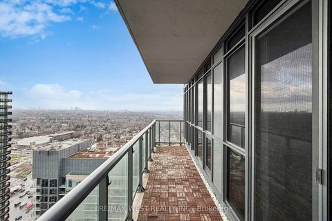 Photo 25 at 3517 - 121 McMahon Drive, Bayview Village, Toronto