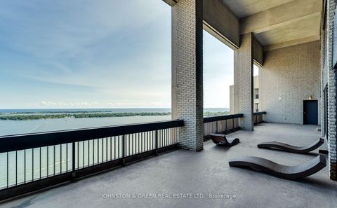 Photo 5 at 501 - 33 Harbour Square, Waterfront Communities C1, Toronto