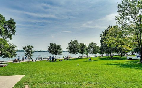 Photo 20 at 501 - 33 Harbour Square, Waterfront Communities C1, Toronto