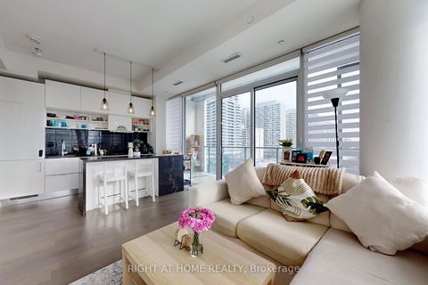 Photo 7 at 905 - 5 Soudan Avenue, Mount Pleasant West, Toronto