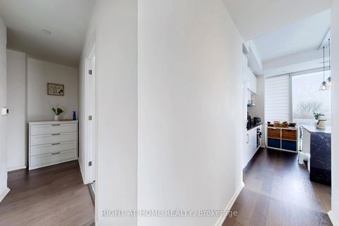 Photo 21 at 905 - 5 Soudan Avenue, Mount Pleasant West, Toronto