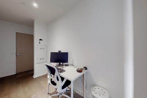 Photo 22 at 905 - 5 Soudan Avenue, Mount Pleasant West, Toronto