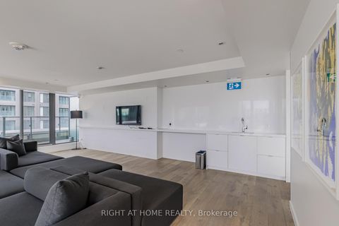 Photo 31 at 905 - 5 Soudan Avenue, Mount Pleasant West, Toronto