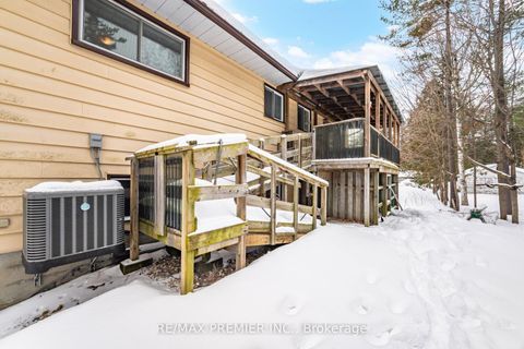 Photo 42 at 752 Pinegrove Avenue, Rural Innisfil, Innisfil