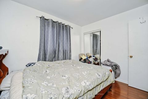 Photo 20 at 7001 Chigwel Court, Malton, Mississauga