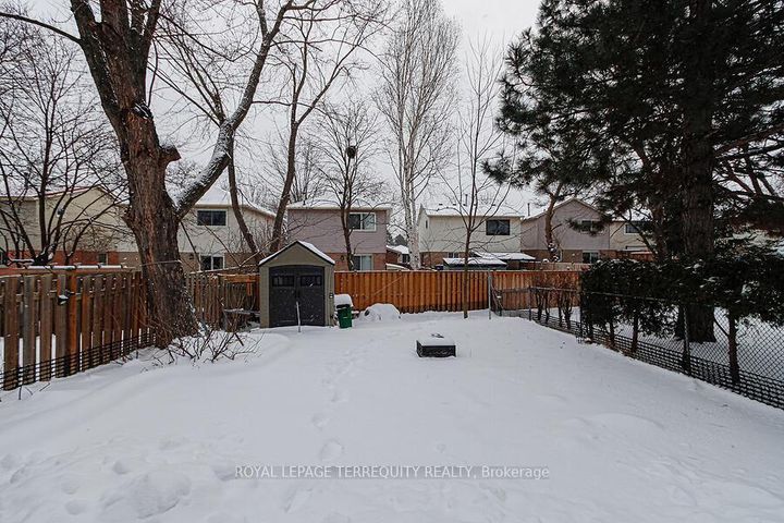 Photo 31 at 3068 Cantelon Crescent, Meadowvale, Mississauga