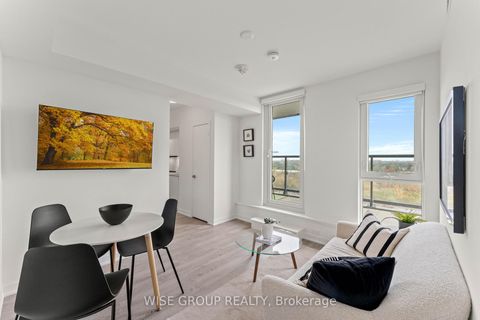 Photo 12 at 906 - 500 Wilson Avenue, Clanton Park, Toronto