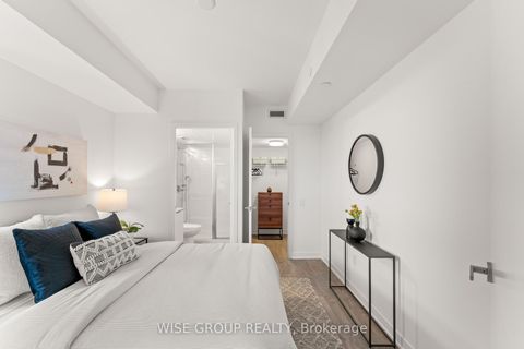 Photo 14 at 906 - 500 Wilson Avenue, Clanton Park, Toronto