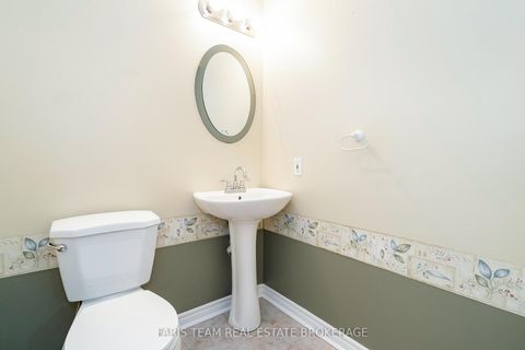 Photo 17 at 25 Dunnett Drive, Ardagh, Barrie