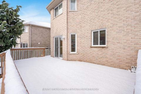 Photo 35 at 25 Dunnett Drive, Ardagh, Barrie