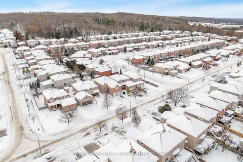 Photo 42 at 25 Dunnett Drive, Ardagh, Barrie