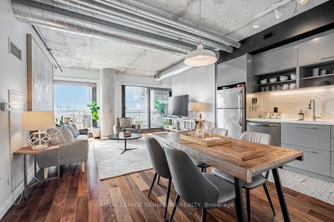 Photo 3 at 405 - 51 Trolley Crescent, Moss Park, Toronto