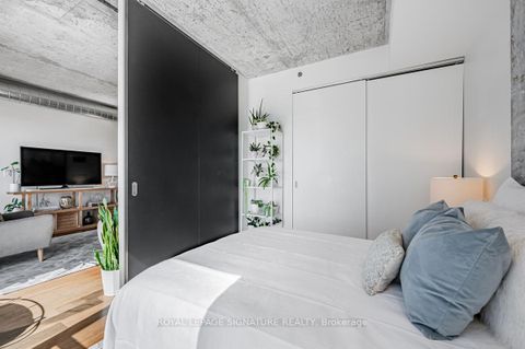 Photo 21 at 405 - 51 Trolley Crescent, Moss Park, Toronto