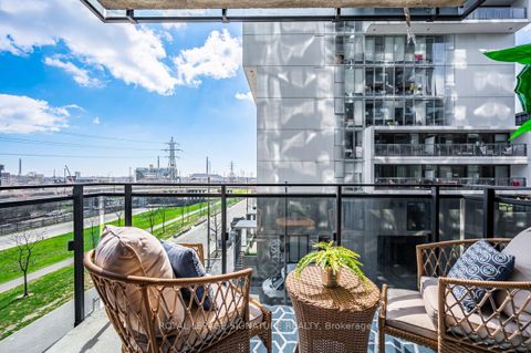 Photo 24 at 405 - 51 Trolley Crescent, Moss Park, Toronto