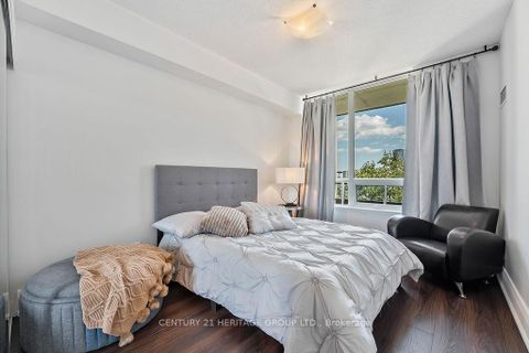 Photo 5 at 406 - 85 North Park Road, Beverley Glen, Vaughan