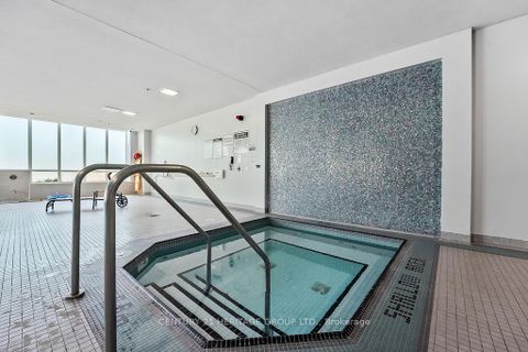 Photo 10 at 406 - 85 North Park Road, Beverley Glen, Vaughan