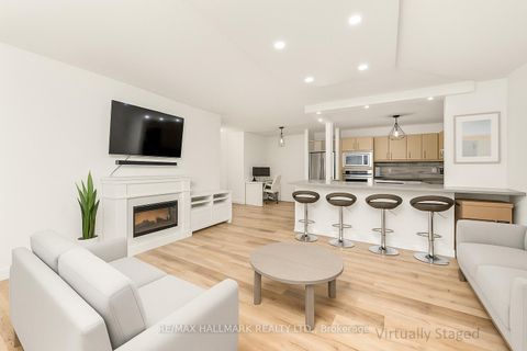 Photo 2 at 203 - 212 St George Street, Annex, Toronto