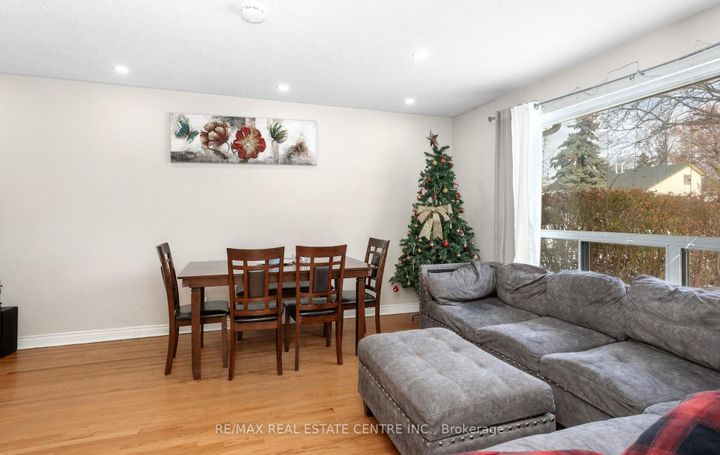 Photo 3 at 1 Tindale Road, Madoc, Brampton