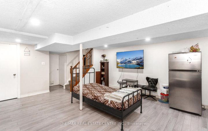 Photo 26 at 1 Tindale Road, Madoc, Brampton