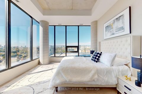 Photo 14 at 1701 - 458 Richmond Street W, Waterfront Communities C1, Toronto