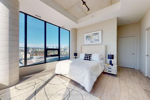 Photo 16 at 1701 - 458 Richmond Street W, Waterfront Communities C1, Toronto