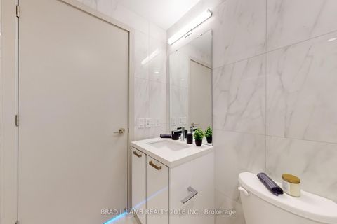 Photo 33 at 1701 - 458 Richmond Street W, Waterfront Communities C1, Toronto