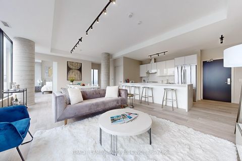 Photo 7 at 1702 - 458 Richmond Street W, Waterfront Communities C1, Toronto